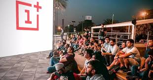 OnePlus首次向全球市场发布12R手机